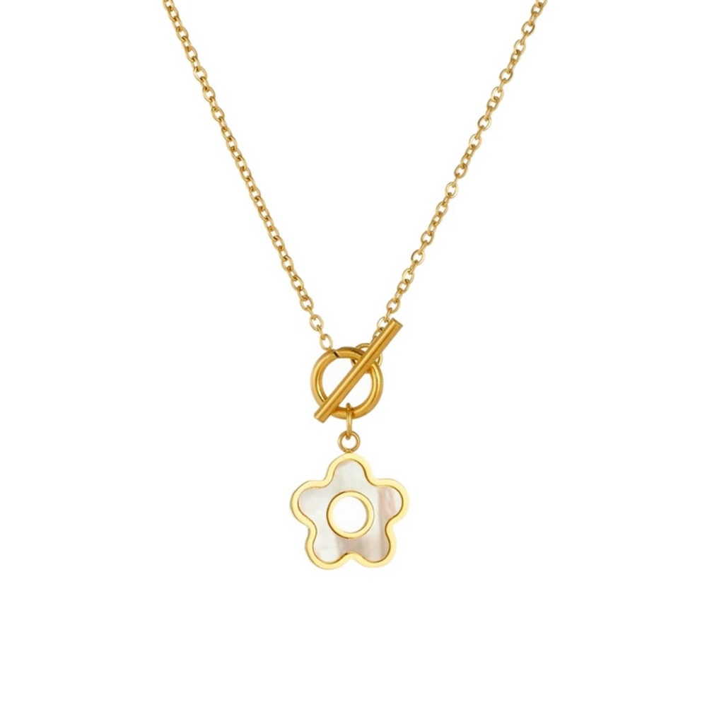 White Shell Flower Necklace Stainless Steel
